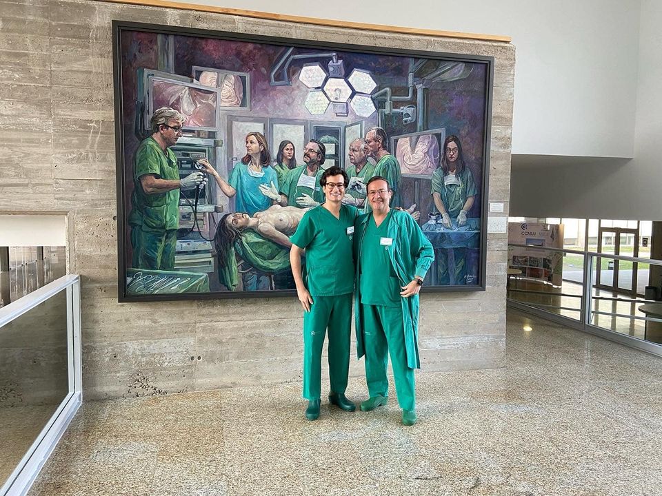 Doctores Mariano del Canto Pingarrón y Mariano del Canto Díaz en el Centro de Cirugía de Mínima Invasión Jesús Usón